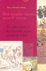 regisseur van de bruiloftoodse volk liturgie / druk 2k 1n bundeling van de Kersttoespraken welke Koningin Juliana

jaarlijks van 1948 tot en met 1979 op 25 december voor de radio

heeft gehouden